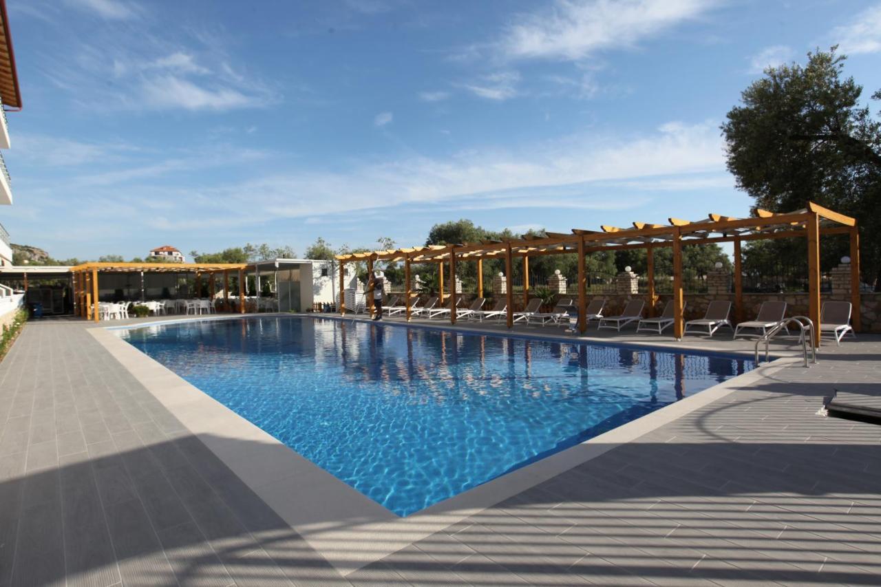 Hotel Riviera 보르쉬 외부 사진
