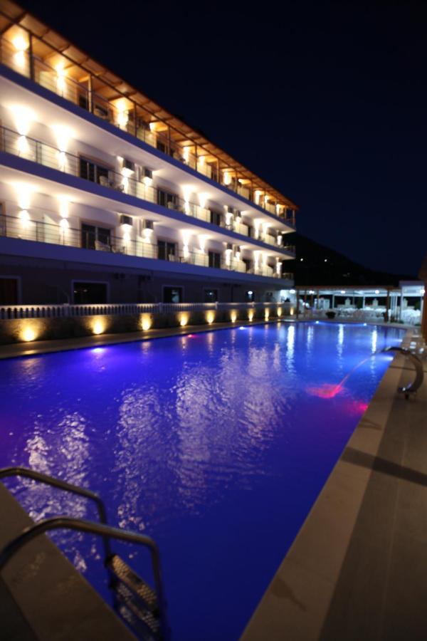 Hotel Riviera 보르쉬 외부 사진