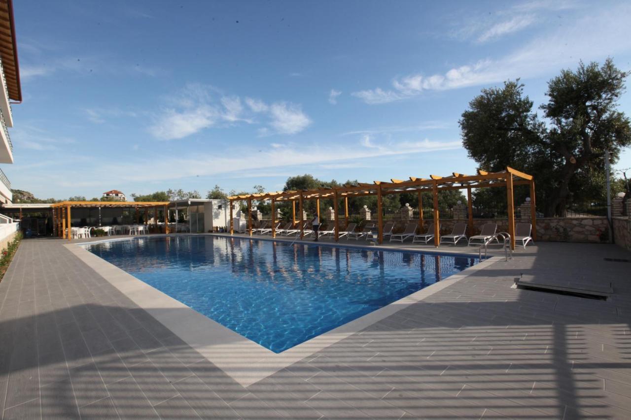Hotel Riviera 보르쉬 외부 사진